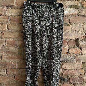 Black and White Tribal Pants from Forever 21 Size Small